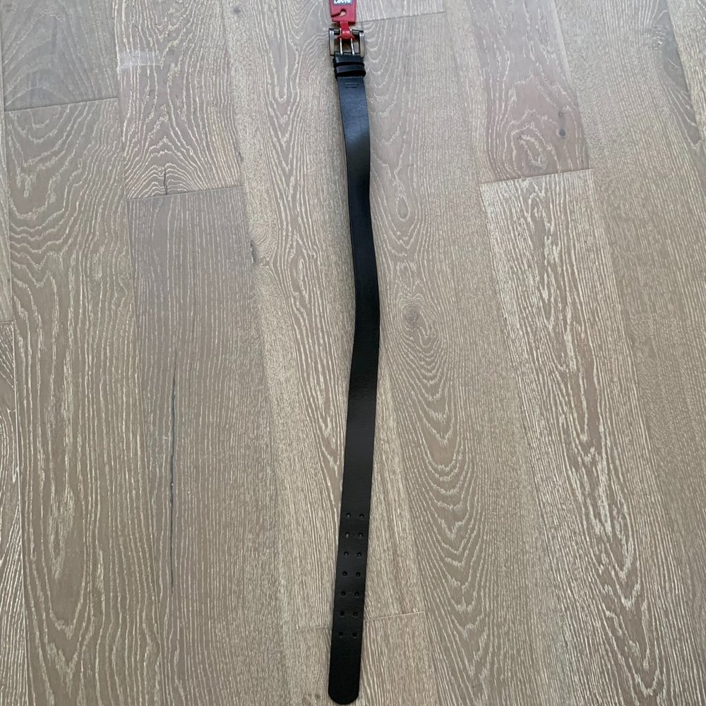 Levi's Genuine leather black belt